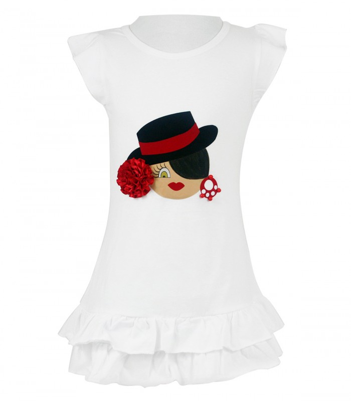 Vestido blanco sombrero y flor roja